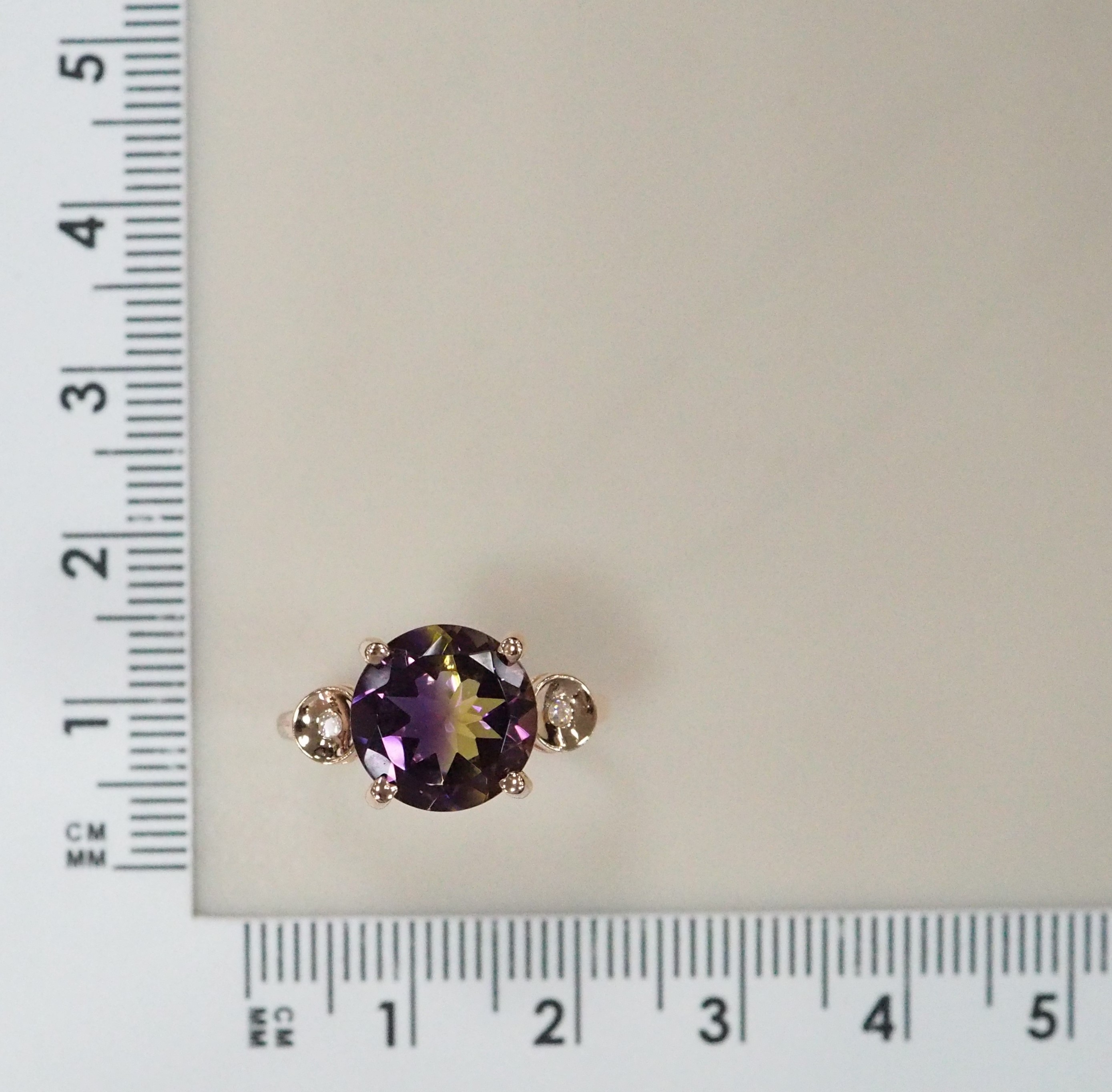 Серебряное кольцо с аметрином